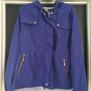 Women’s lightweight coat